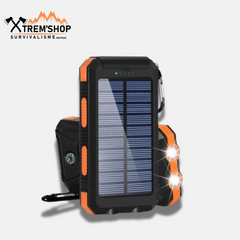 Batterie solaire de randonnée orange en utilisation