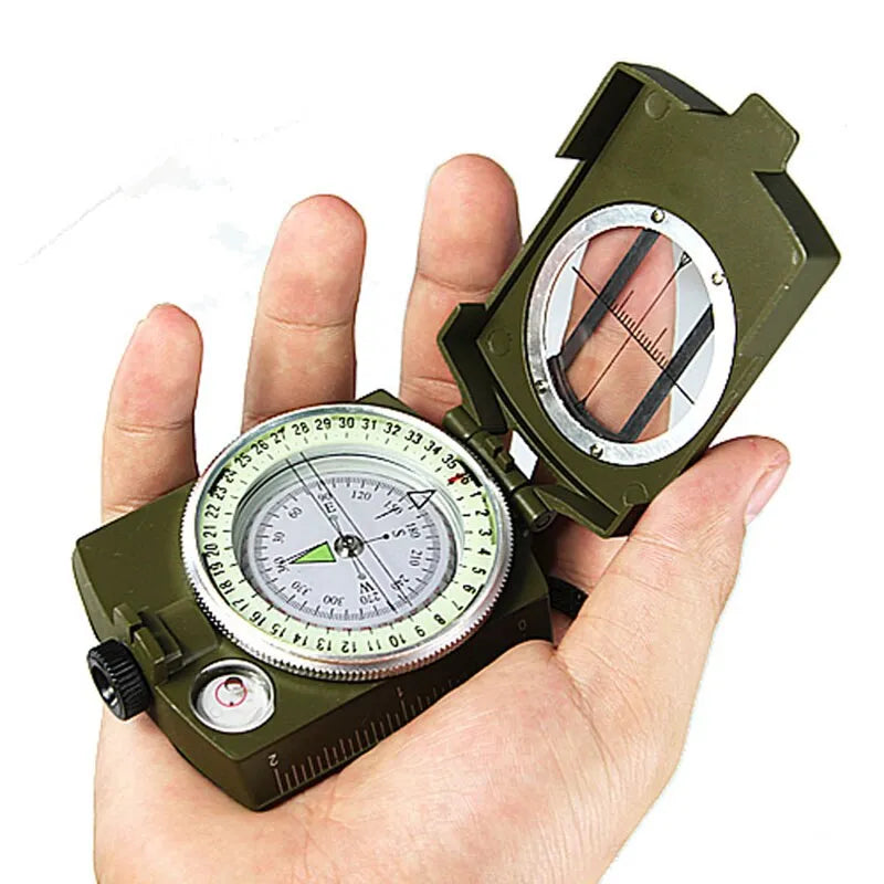 boussole militaire fluorescente effet fluorescent nuit