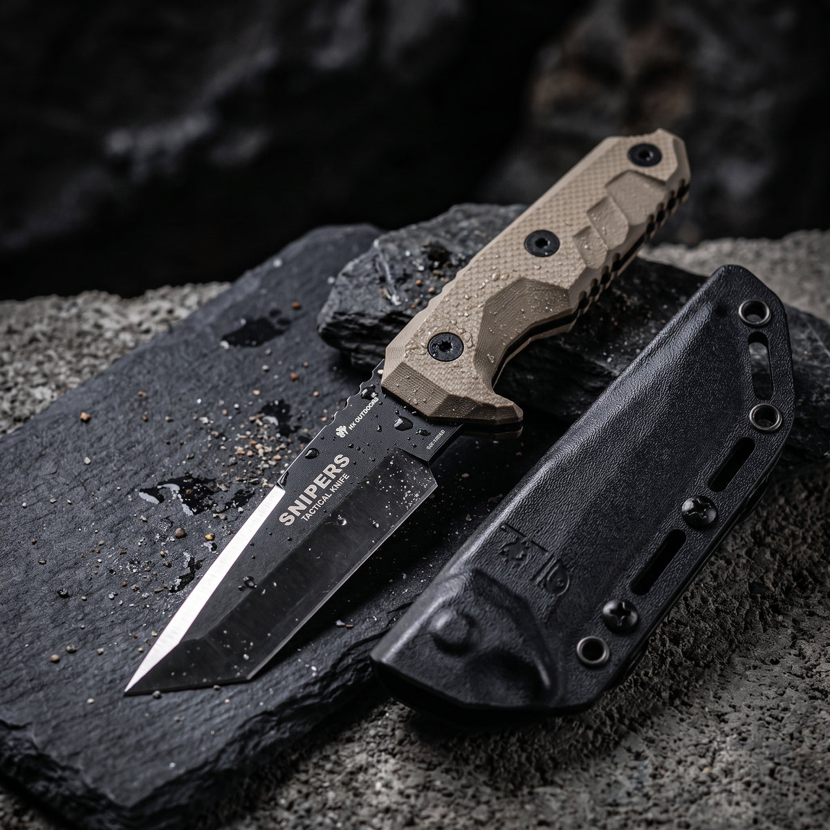 Couteau à Lame Fixe — Hero premium fond sombre