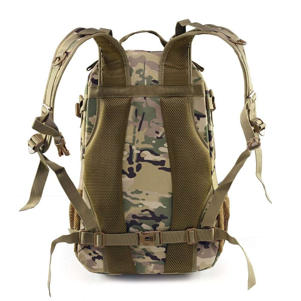 sac à dos camouflage militaire rangement intérieur