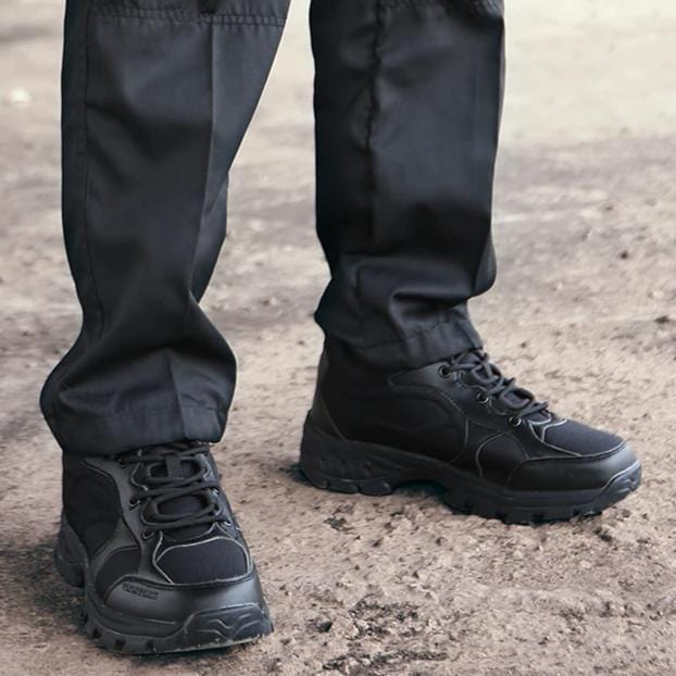 chaussure de sécurité légère semelle crantée