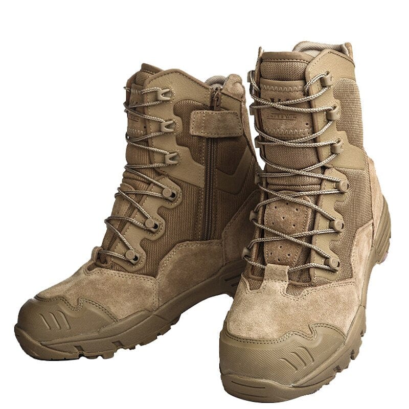 chaussure de randonnée imperméable coloris beige montante