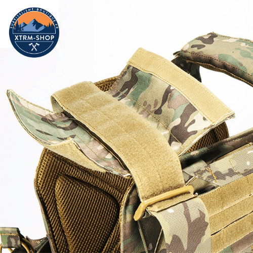 gilet de combat camo gros plan sur les fixations