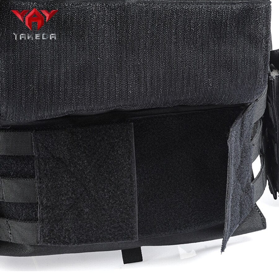 gilet tactique porte plaque vue latérale