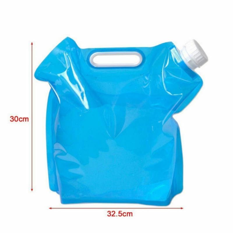 gourde poche à eau de survie remplie