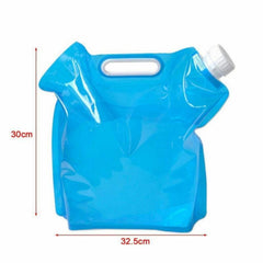 gourde poche à eau de survie remplie