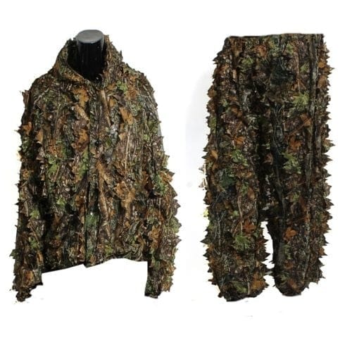 tenue de camouflage de survie vue d'ensemble